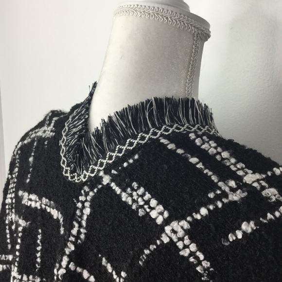 Lulla Ruana Poncho NEW - Picture 4 of 5